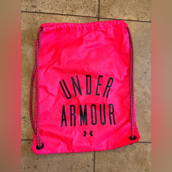 Under Armour String Backpack - Picture 1 of 2